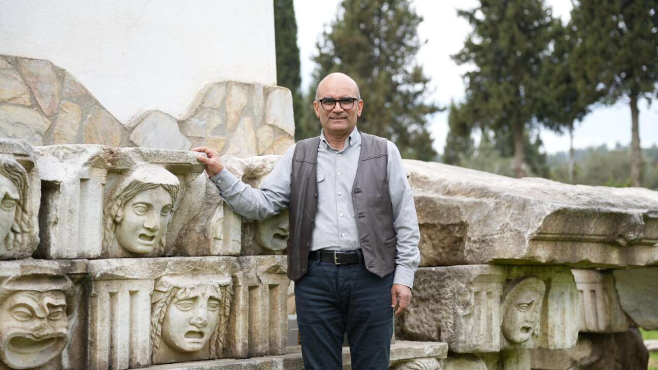 Muğla Stratonikeia Antik Tiyatrosu’nda 7 Bin Kişilik Bölüm Yaz Sezonuna Hazırlanıyor 10